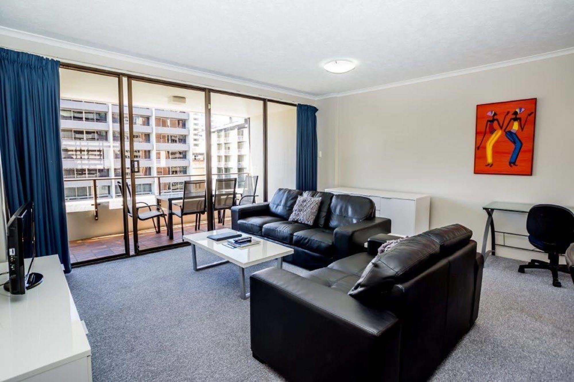 The Astor Apartments Брисбен Экстерьер фото